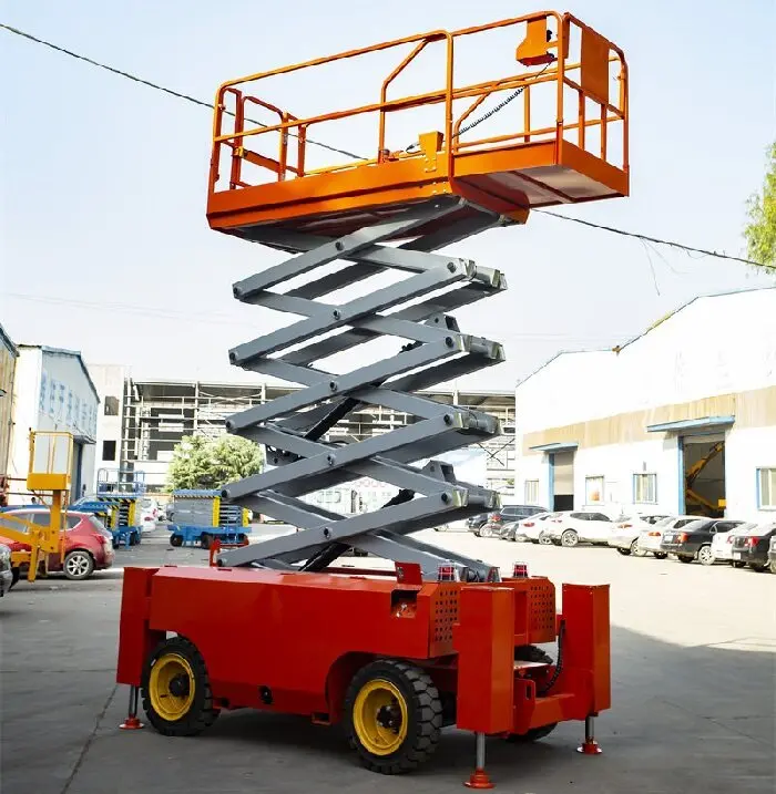 自行走越(yue)野式升降機