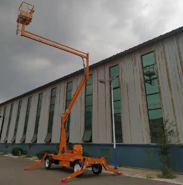曲(qǔ)臂式升降(jiang)機1