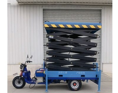 三輪車載式升降(jiàng)平台1